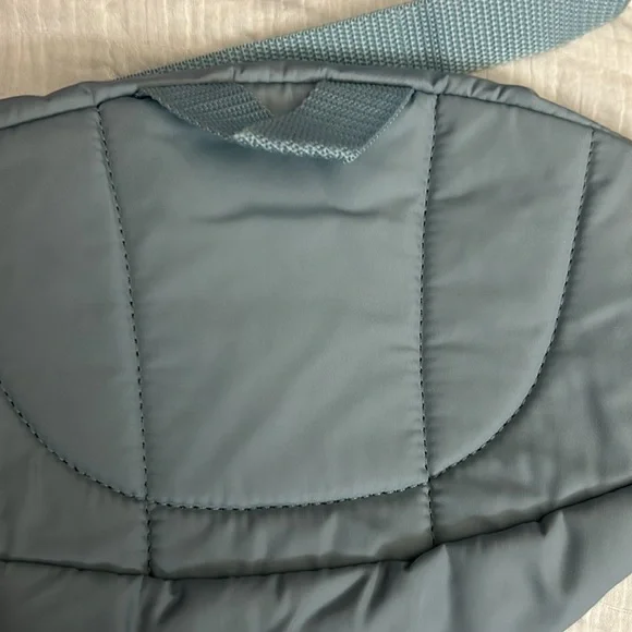 Adidas fanny pack - Picture 3 of 6